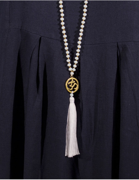 Long necklace with small tassel beads