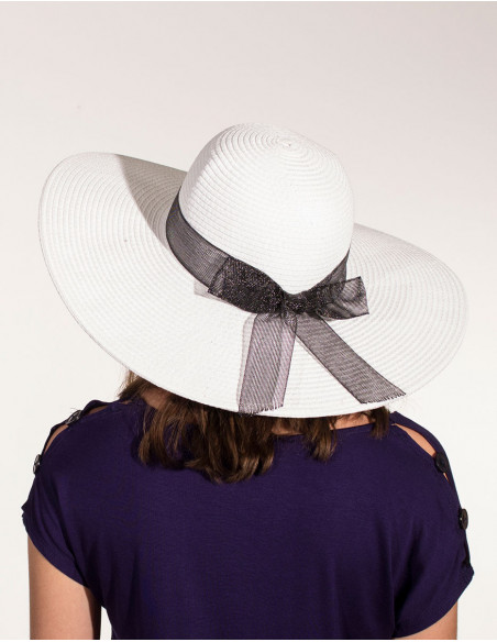 Chapeau blanc pour femme avec ruban gris