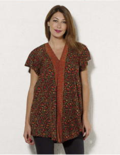 Blouse with small flowers