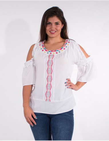 Fluid and loose top with open sleeves