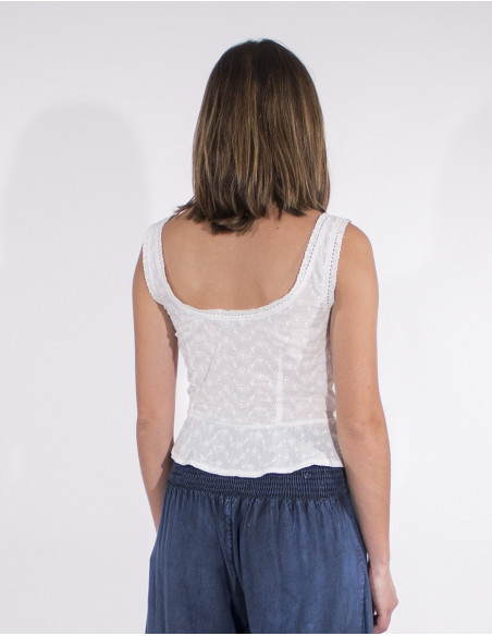 Women's short tank top embroidered laces