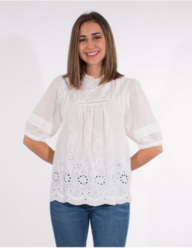 White blouse with puffed sleeves