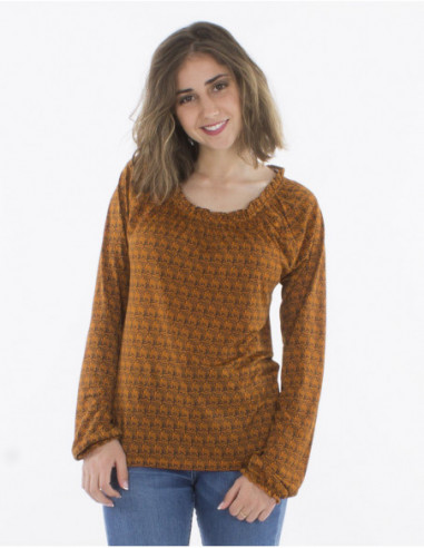 Bamboo print blouse with gathered collar