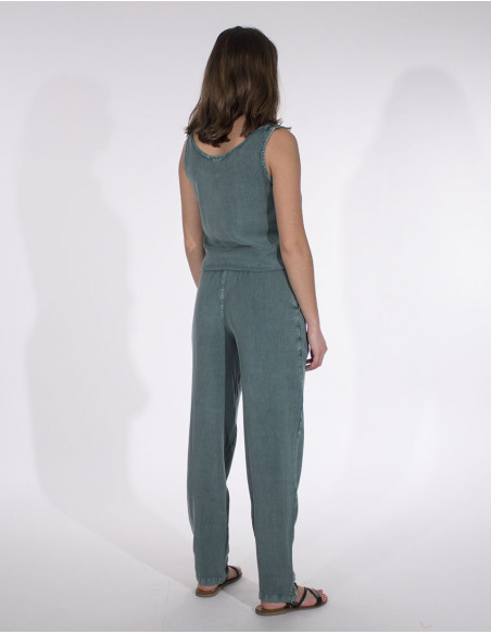 Light and comfortable long jumpsuit