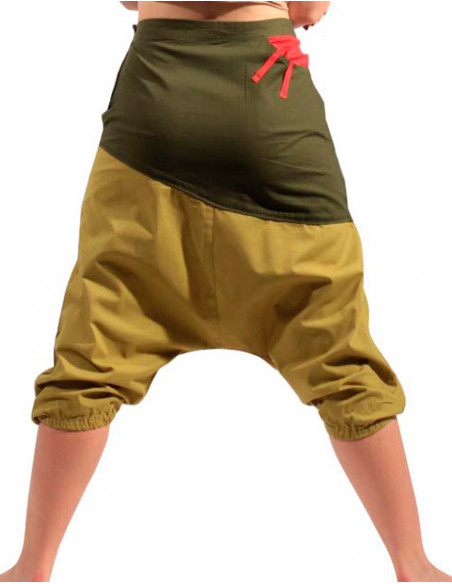 sarouel court élastiqué aux chevilles