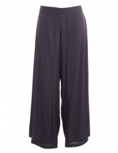 Plain and comfortable wide... 2