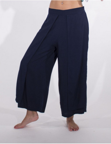 Pantalon femme 3/4 uni noir coupe large et confortable