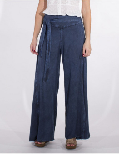 Pantalon bleu pour femme coupe large avec ceinture