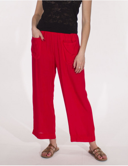 Elastic waist pants with pockets