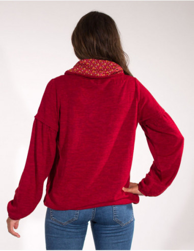 Pull boule original et féminin