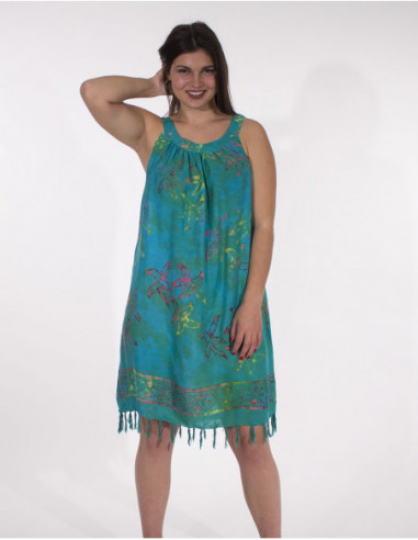 Robe de plage baba cool avec franges imprimé tie and dye vert émeraude avec motifs ethniques