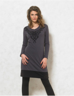 Robe originale fluide évasée avec tribale