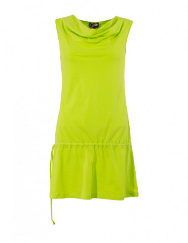 Robe courte pour l'été unie basique