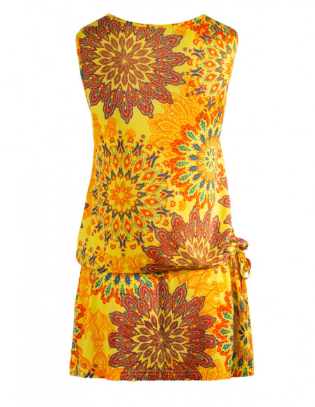 Robe courte col bénitier