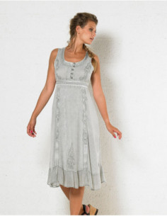 Robe midi femme originale en stone wash avec broderies
