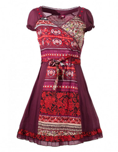 Robe courte très originale avec motifs indiens colorés