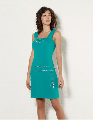 Dress with braids and Indian feathers