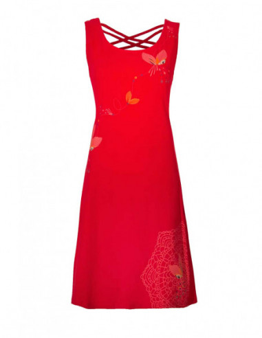 Tenue féminine à rosace et fleurs