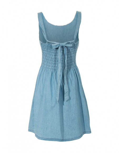 Dos robe en jean avec lacet à nouer dans le dos