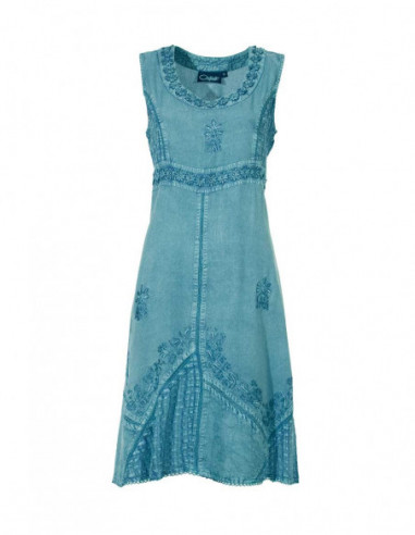 Embroidered dress with flowers