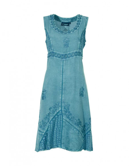 Embroidered dress with flowers