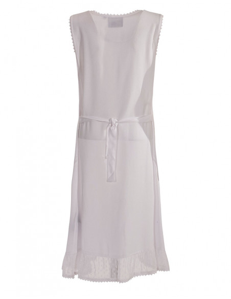 Petite robe blanc brodée sans manche finition dentelle dos
