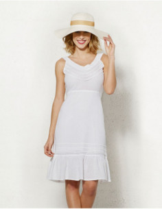 White V-embroidered dress 2