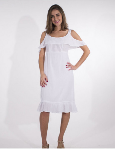 Robe courte élégante blanche à épaules dénudées