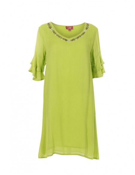 Robe basique vert anis à manches 3/4 et coupe ample et confortable pour l'été