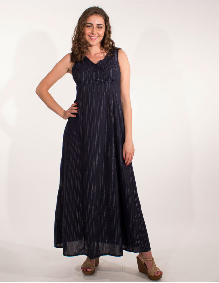 Robe longue bleu marine fluide et légère pour l'été