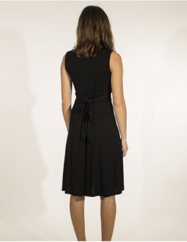 Robe courte élégante noir pour femme à nouer dans le dos