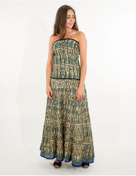 Long and elegant strapless dress