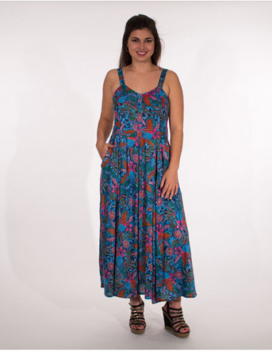Robe longue à bretelles smocké dans le dos