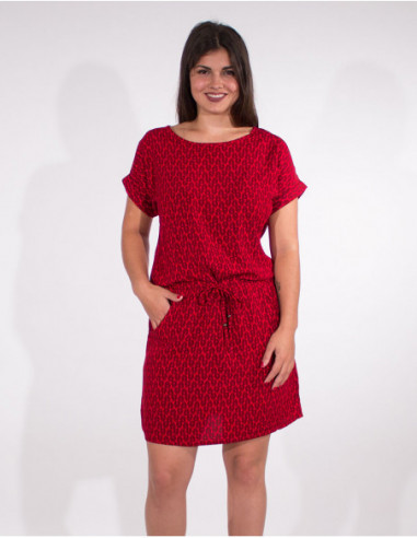 Robe courte à manches courtes avec lien à la taille et poches rouge