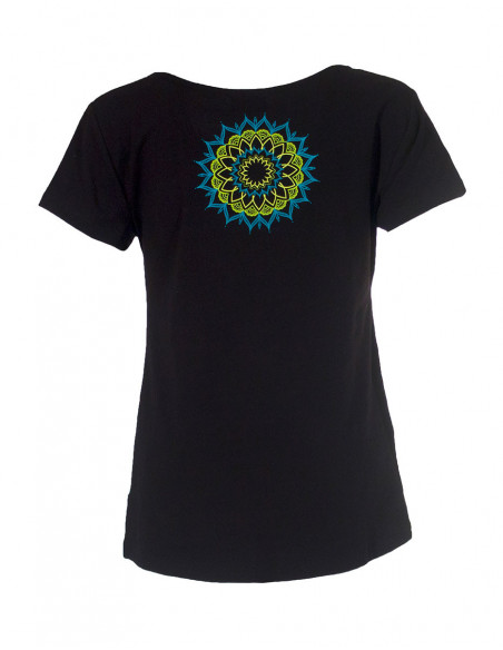 Mandala tee shirt with short sleeves