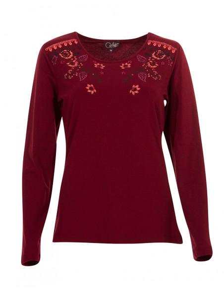 Chic and feminine t-shirt