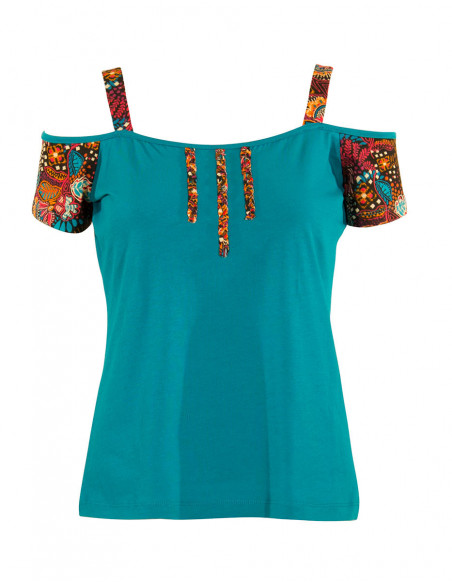 Colorful T-shirtwith bare shoulders