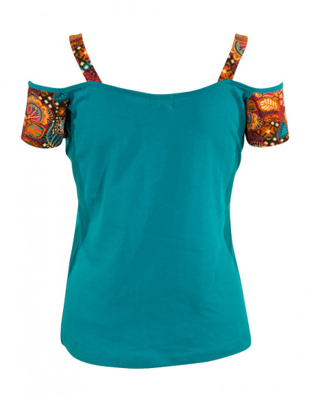 Colorful T-shirtwith bare shoulders
