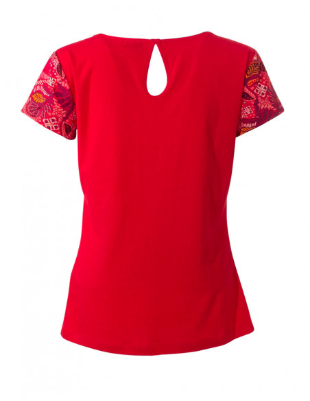 Colorful and feminine T-shirt