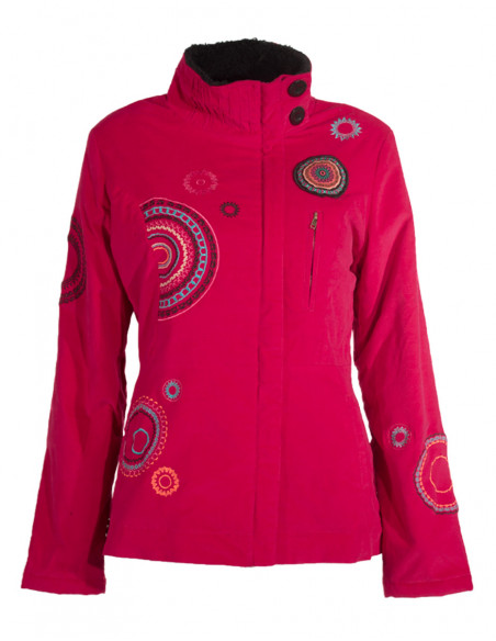 Manteau court brodé en velours