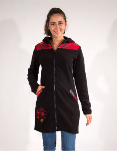 Long manteau polaire à capuche brodé rouge 2