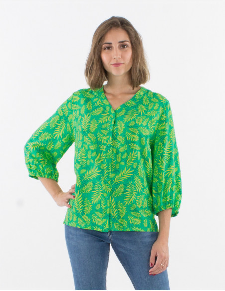 Bohemian fluid blouse balloon sleeves