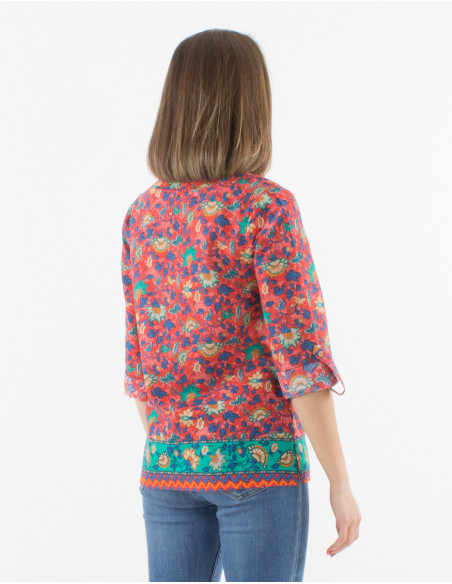 Chemise à boutons et manches longues confortable pour femme à motif bariolé de petites fleurs rouge