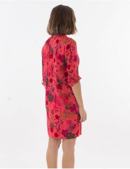 Robe à boutons fluide d'été manches 3/4 à revers et imprimé rose corail de fleurs tropicales colorées