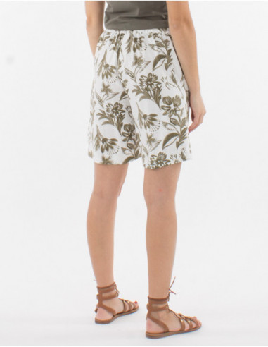 Chic white women s bermuda shorts with beige natural pattern