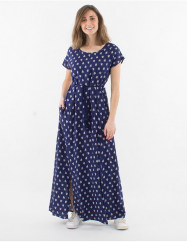 Robe d'été manches courtes et fentes femme bleu marine avec plumes bohème et cordons à nouer