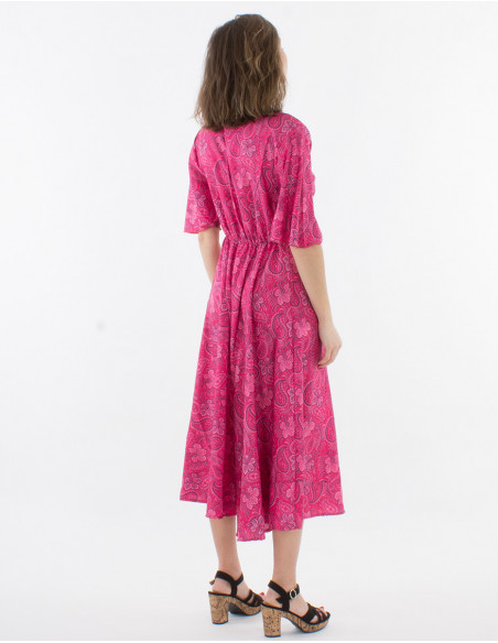 Long dress with heart-shaped neckline