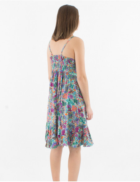 Petite robe courte évasée femme fines bretelles col v smock dans le dos imprimé vert menthe hippie chic