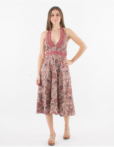 Robe d'été mi longue dos nu à nouer dans le cou originale imprimé rouge bordeaux cachemire