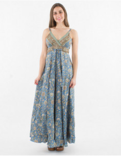 Robe longue fluide à bretelles réglables originale avec imprimé coloré bleu marine de petites fleurs et col V féminin 2
